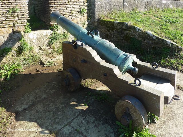 Roubado Canhão do século XVIII da Fortaleza de Valença